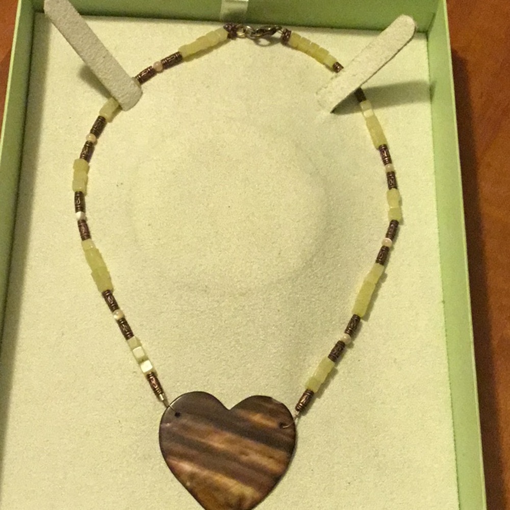 City Finds Necklace